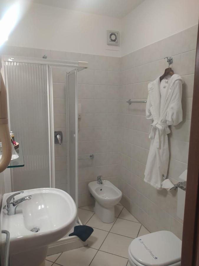 hotel baiardo Romagnano Sesia Bagian luar foto