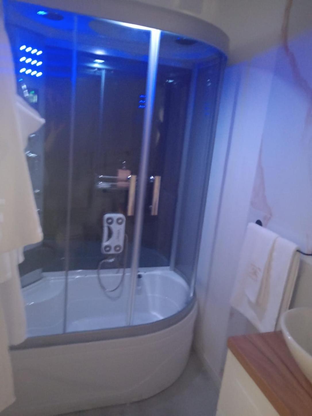 hotel baiardo Romagnano Sesia Bagian luar foto